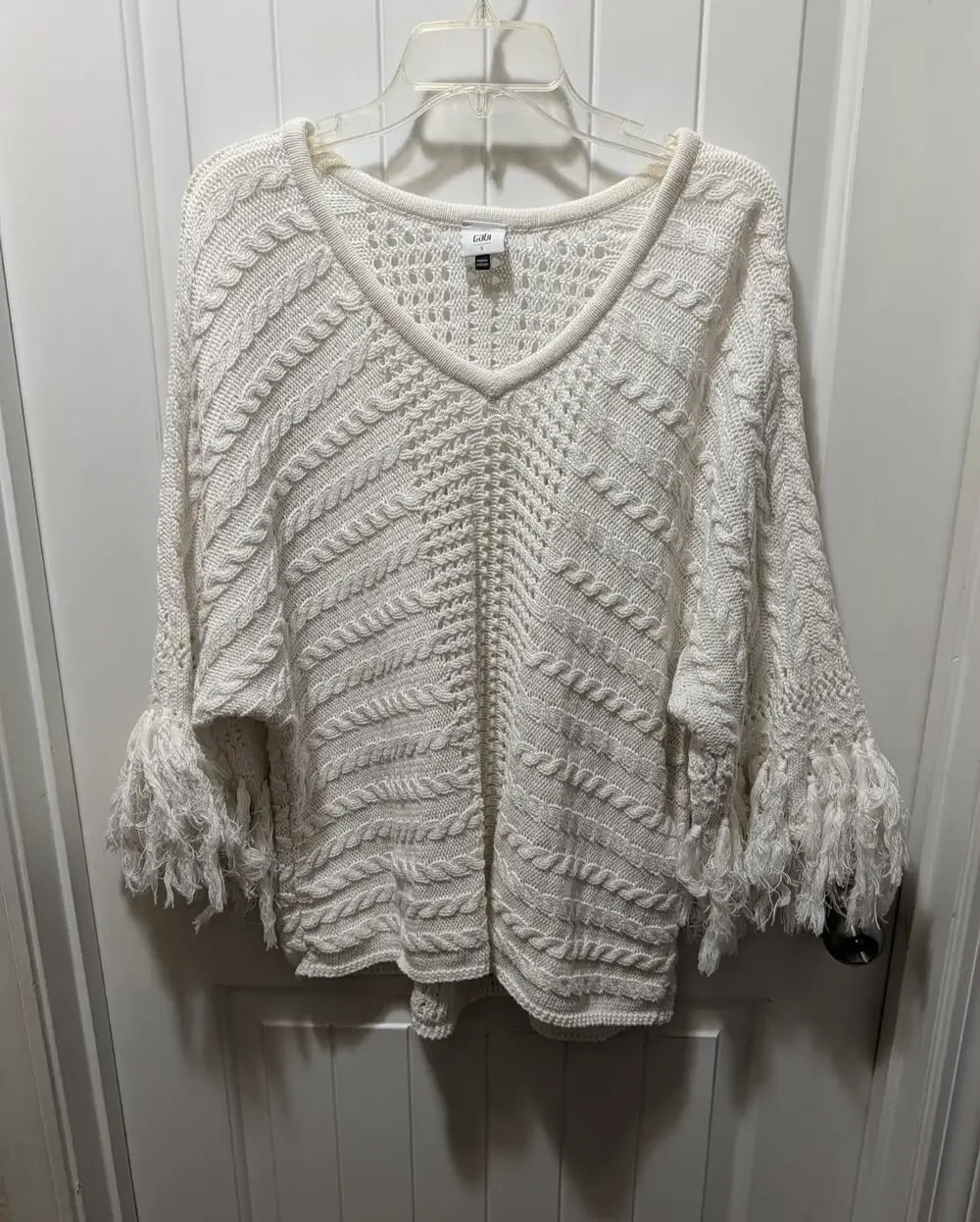 Cabi Fiesta Fringe Cable Knit Sweater Women’s S Cream Oversized V Neck